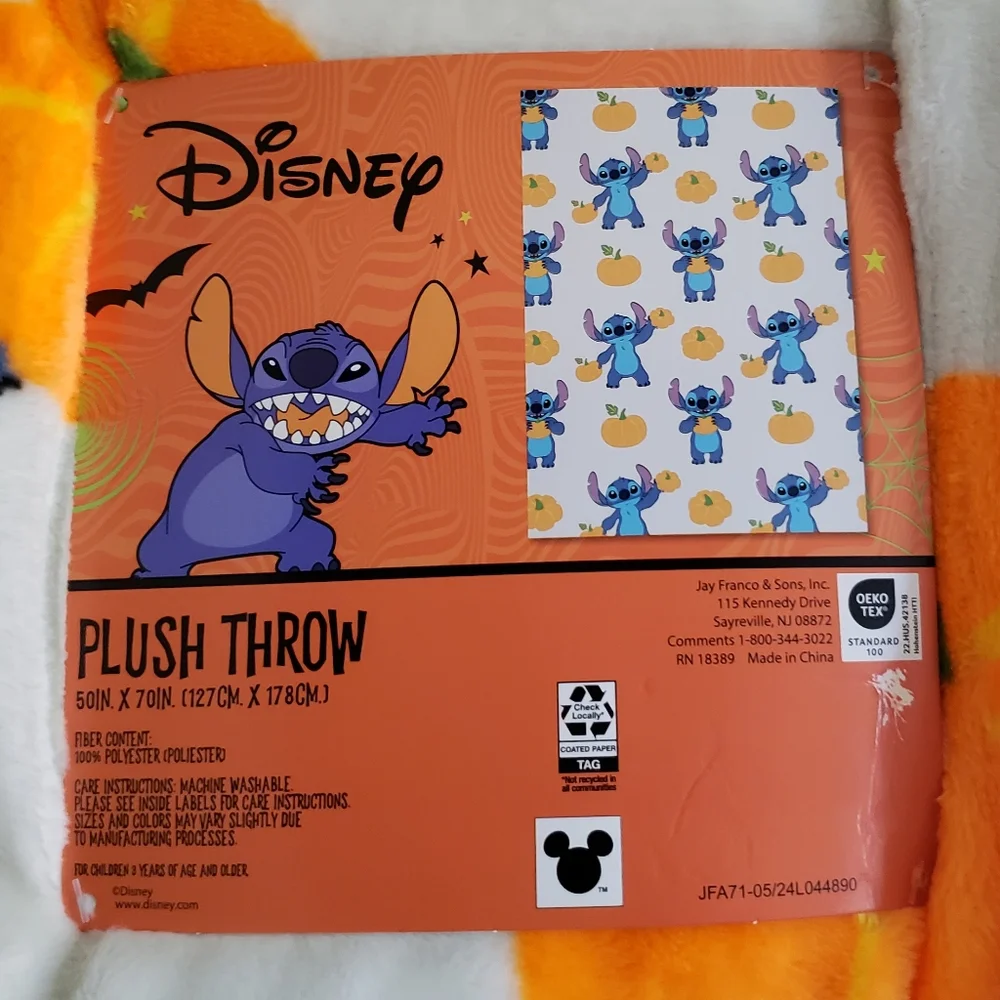Disney Stitch Pumpkin Halloween Plush Throw Blanket 50x70 NWT